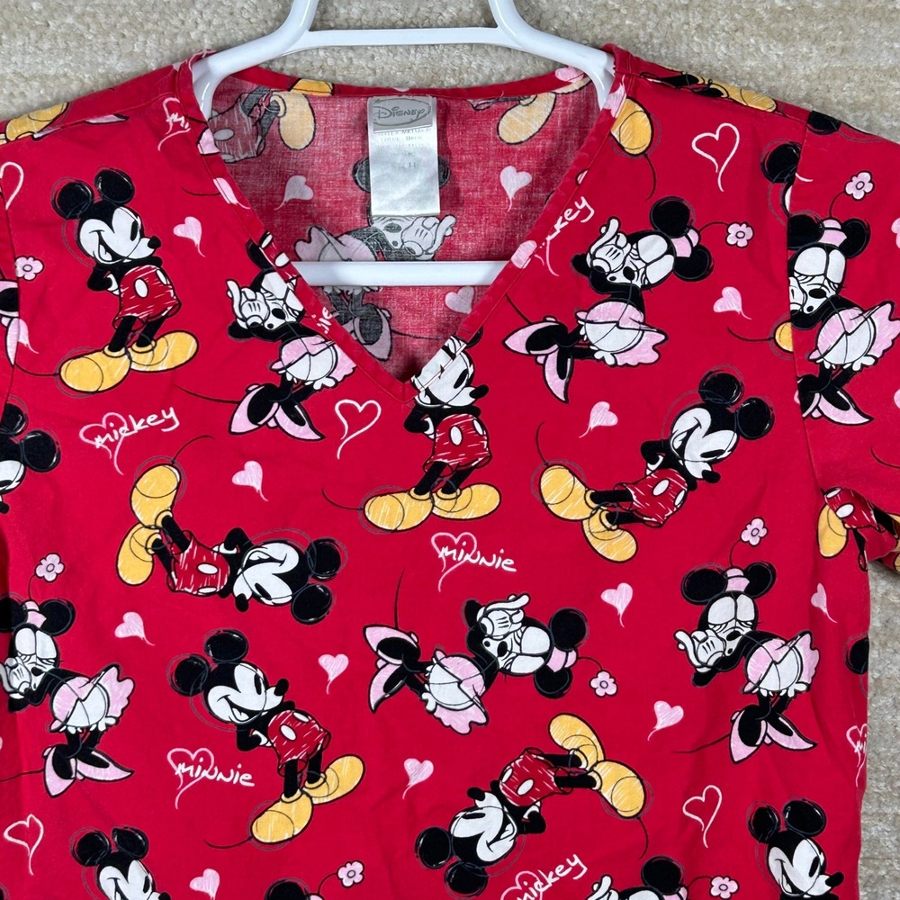 Disney Womens Mickey Minnie Mouse Scrub Top Red V-Neck Hearts Small MK13A610